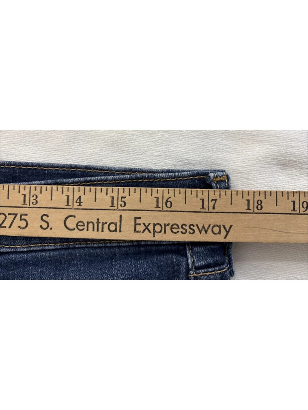 Levi's 541 Men's 35x29 Athletic Taper Blue Jeans Medium Wash Stretch Distressed
